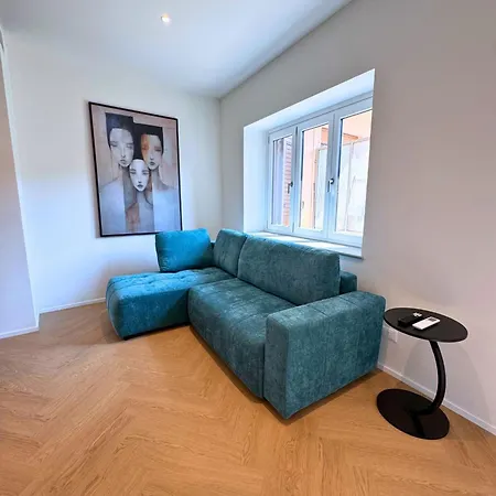 San Lorenzo 公寓 *